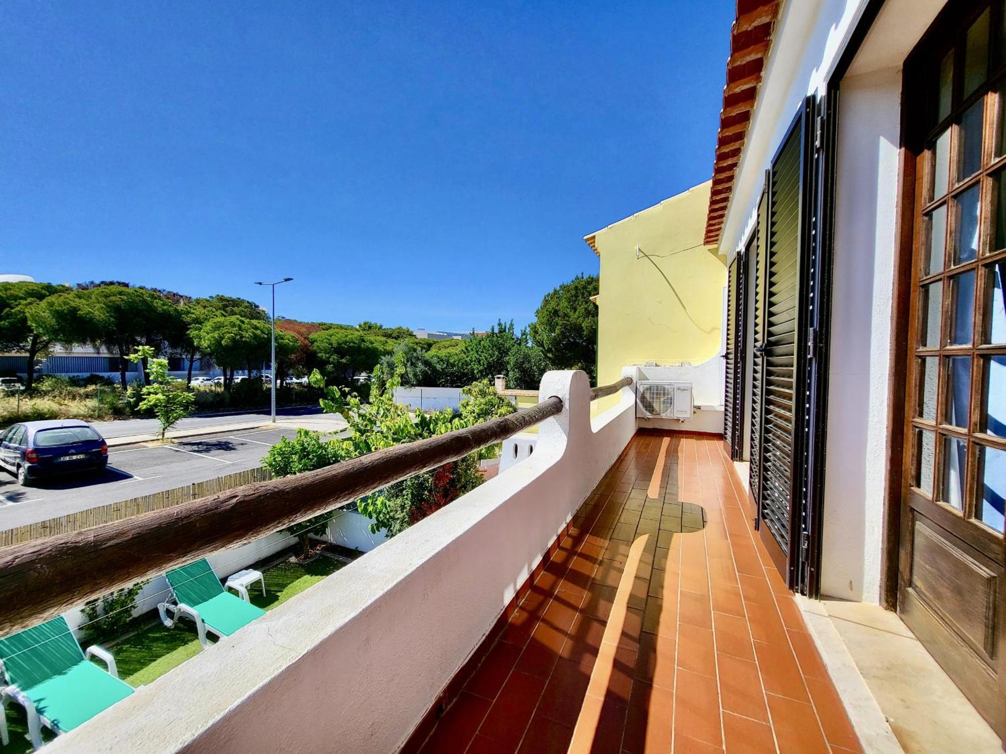 Faro Terrace Villa By Homing Exterior photo